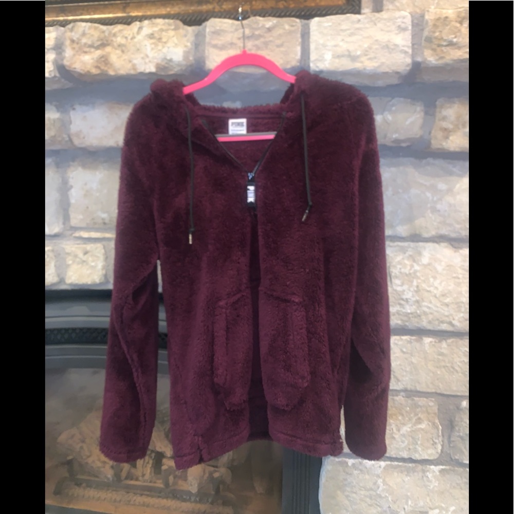 PINK by VS Sz XS (OVERSIZED- Listing as a Small) 1/4 Zip.
